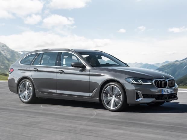 BMW 5-sarja G31 Touring 530e xDrive A Charged Edition