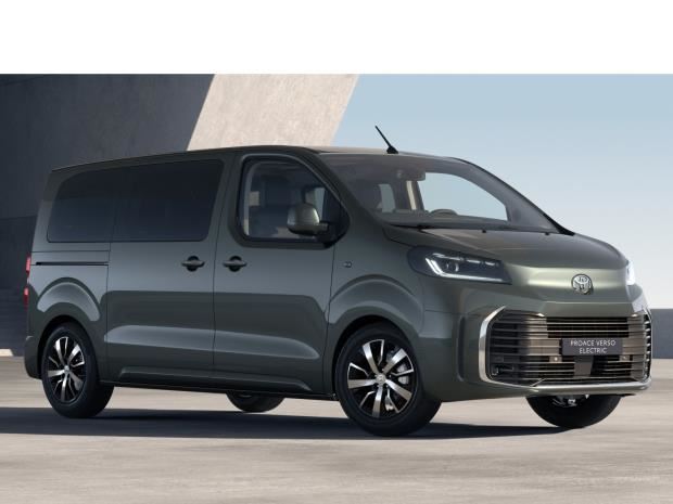 Toyota Proace Verso 2.0 L2 180 Family automaatti