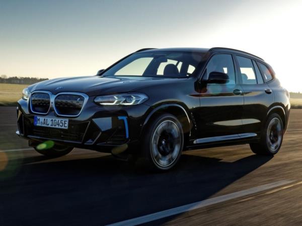 BMW iX3