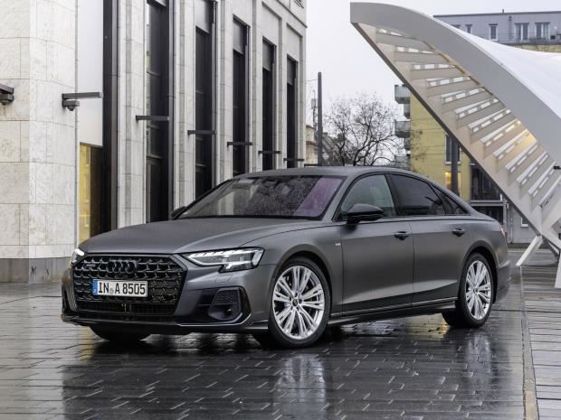 Audi A8 Sedan 60 TFSI e quattro tiptronic