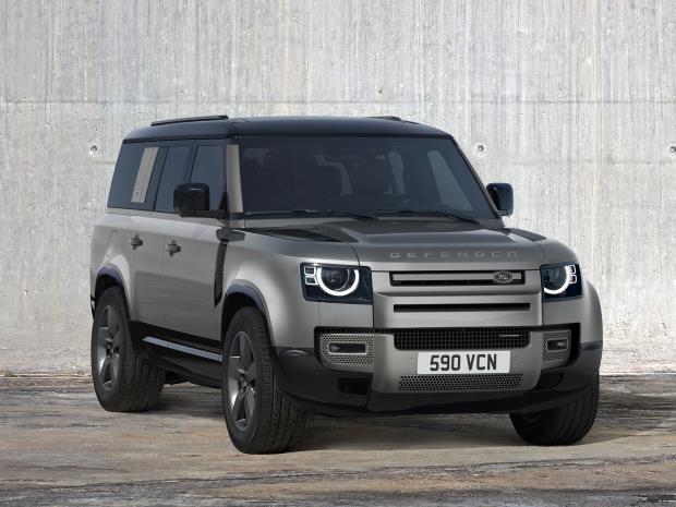 Land Rover Defender 130 D250 MHEV X-Dynamic HSE 24MY