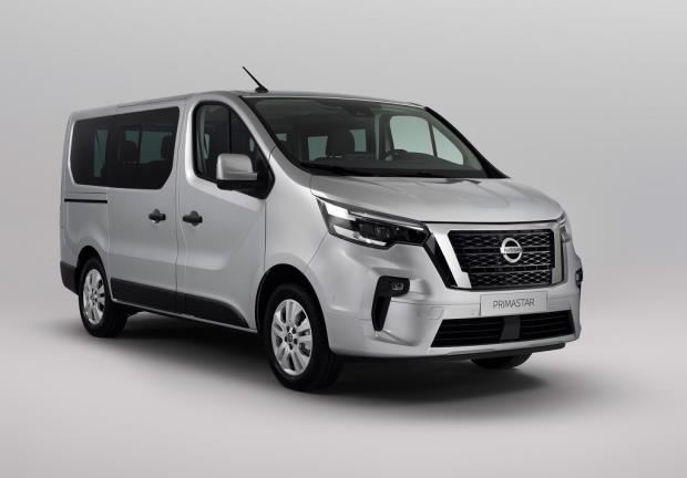 Nissan Primastar Combi-9 dCi 150 6 A/T L2H1 1.0t FWD N-Connecta Glazed FD Glazed SSD