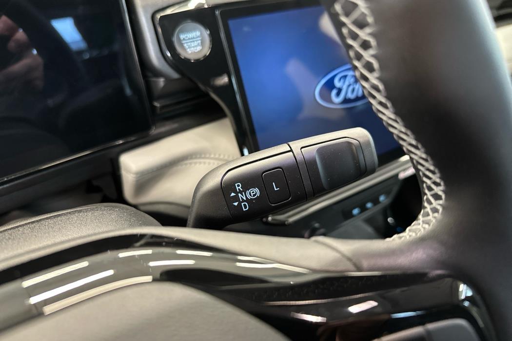 FORD Puma Gen-E 2025