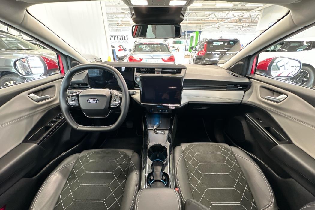 FORD Puma Gen-E 2025