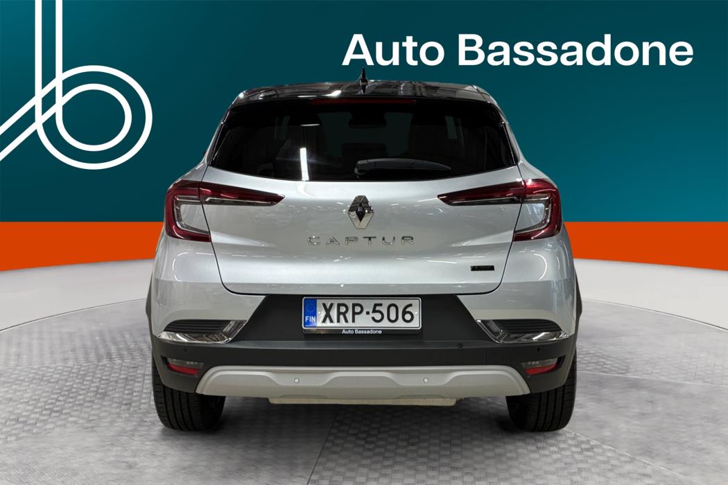 RENAULT Captur 2023