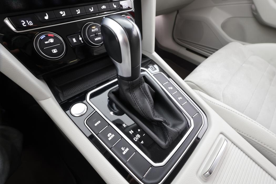 VOLKSWAGEN Passat 2020