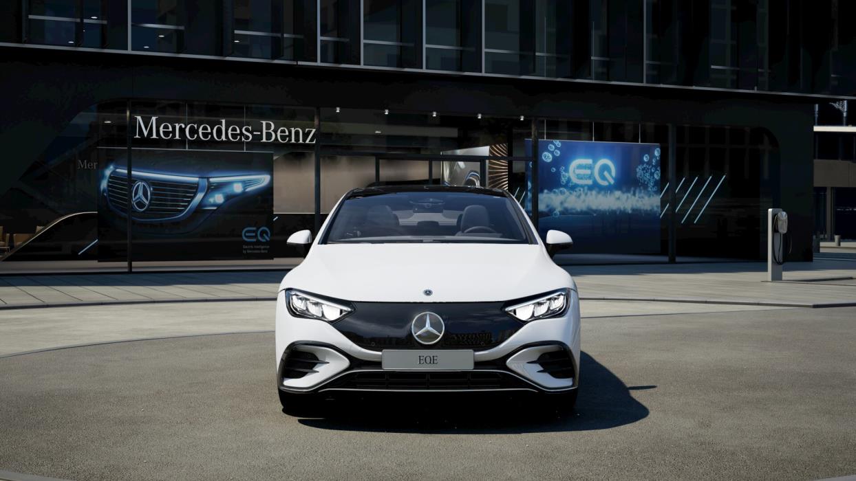 Mercedes-Benz EQE 2024