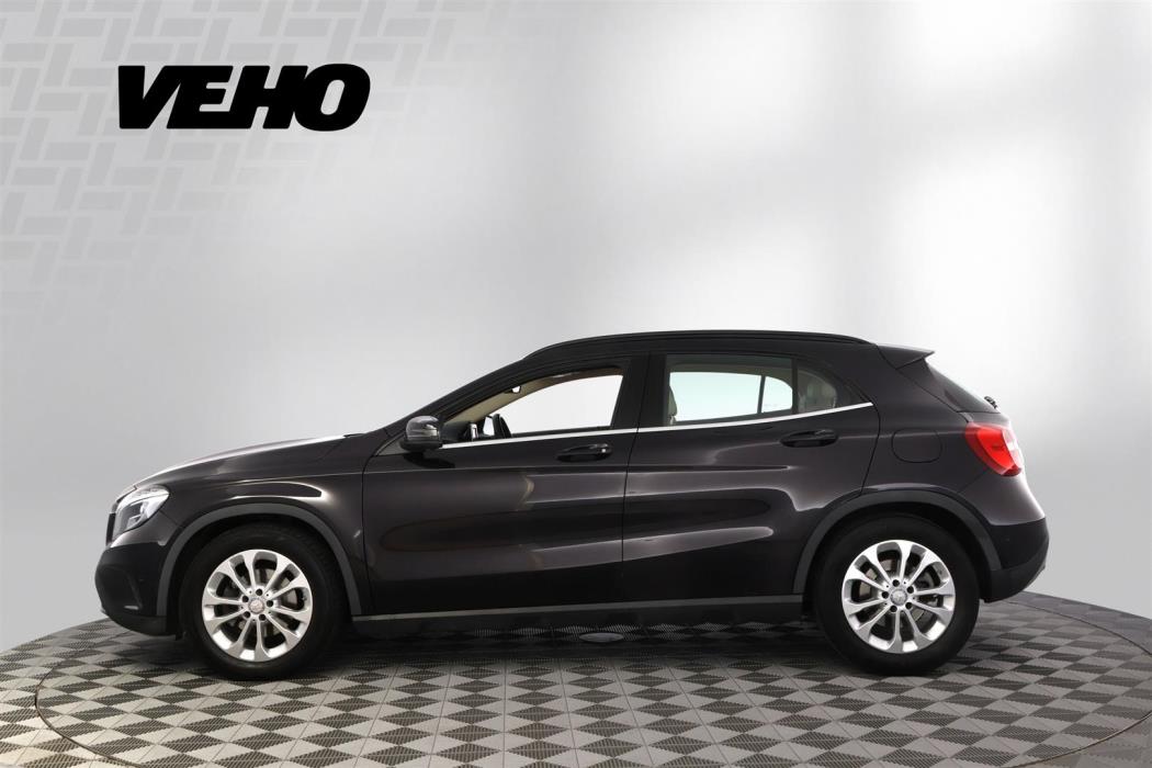 Mercedes-Benz GLA 2015