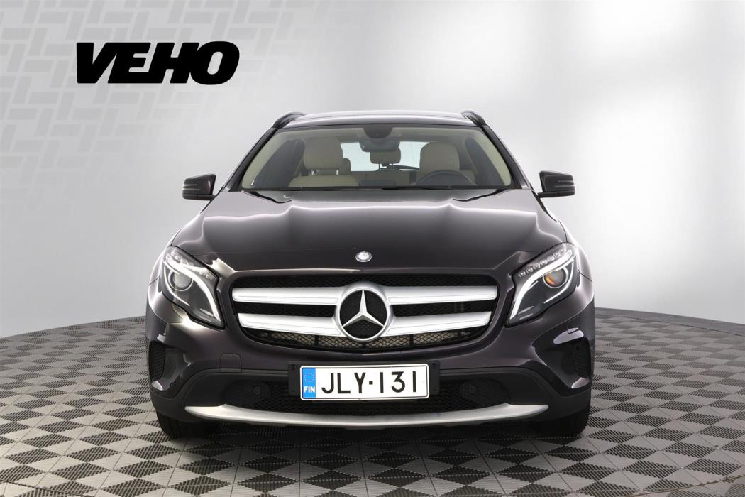 Mercedes-Benz GLA 2015