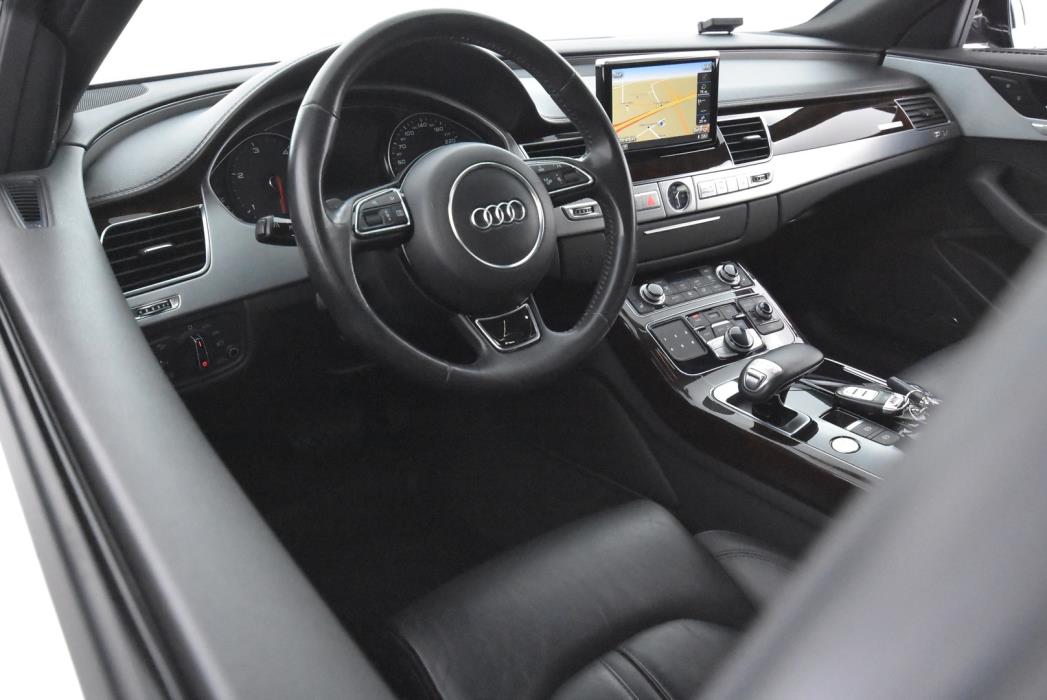 AUDI A8 2014