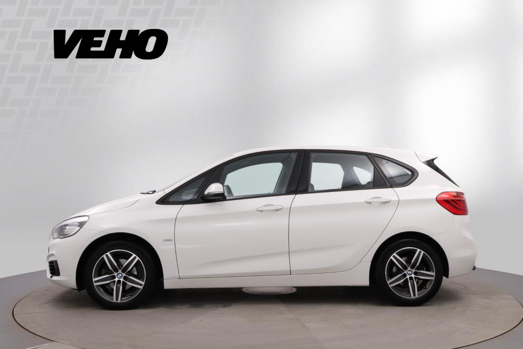 BMW 218 2018