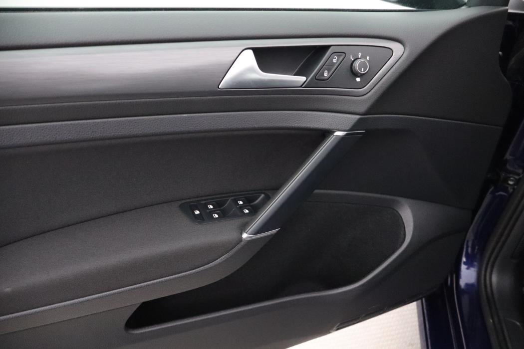 Volkswagen Golf 2020