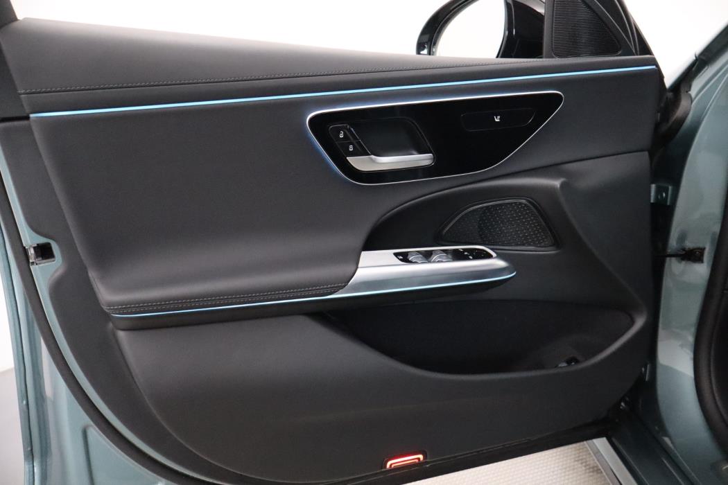 Mercedes-Benz E 2024