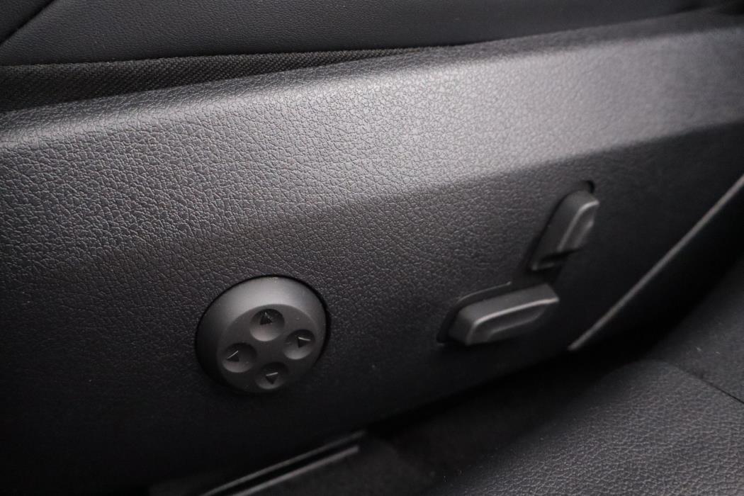 Mercedes-Benz E 2024