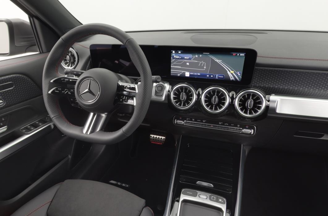 Mercedes-Benz EQB 2024