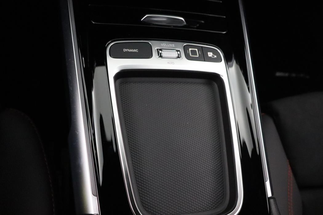 Mercedes-Benz EQB 2024