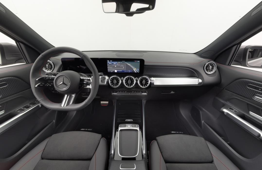 Mercedes-Benz EQB 2024