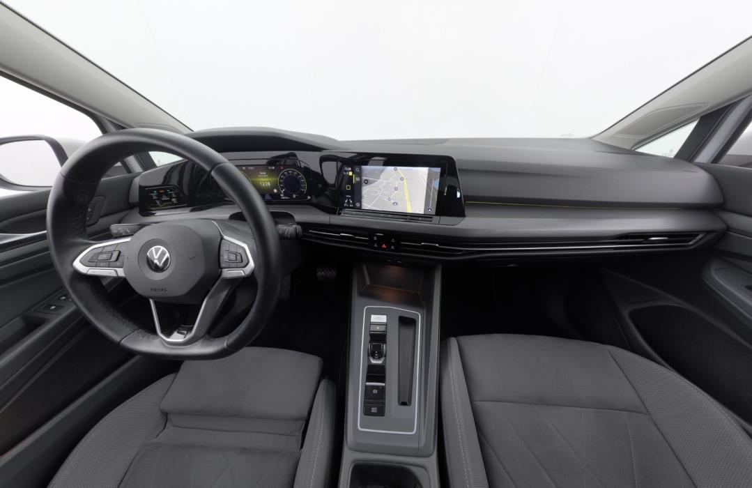 Volkswagen Golf 2021