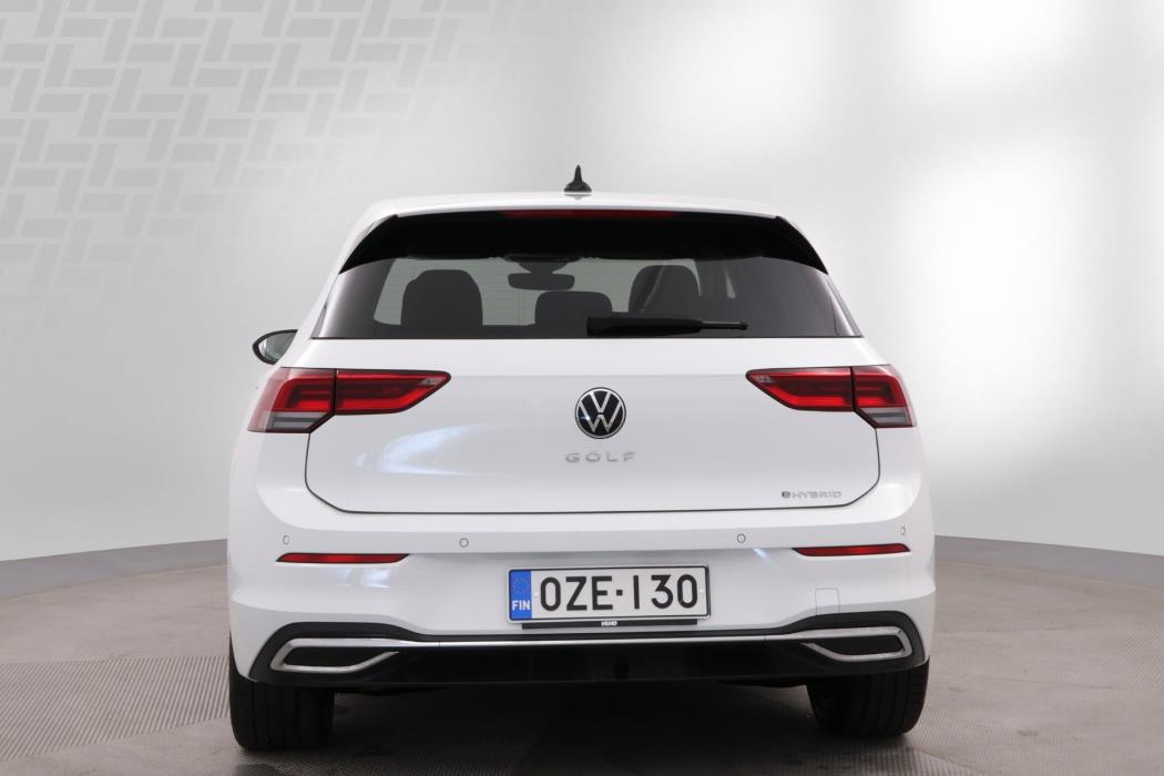 Volkswagen Golf 2021