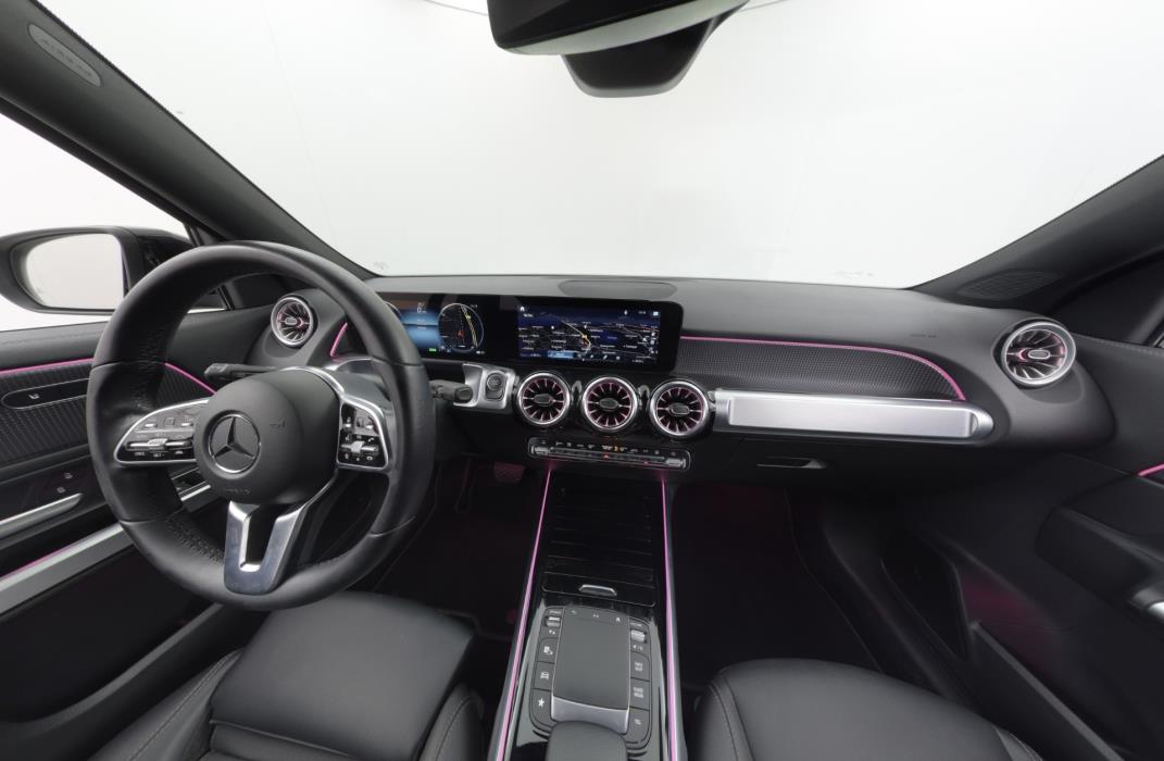 MERCEDES-BENZ EQB 2022