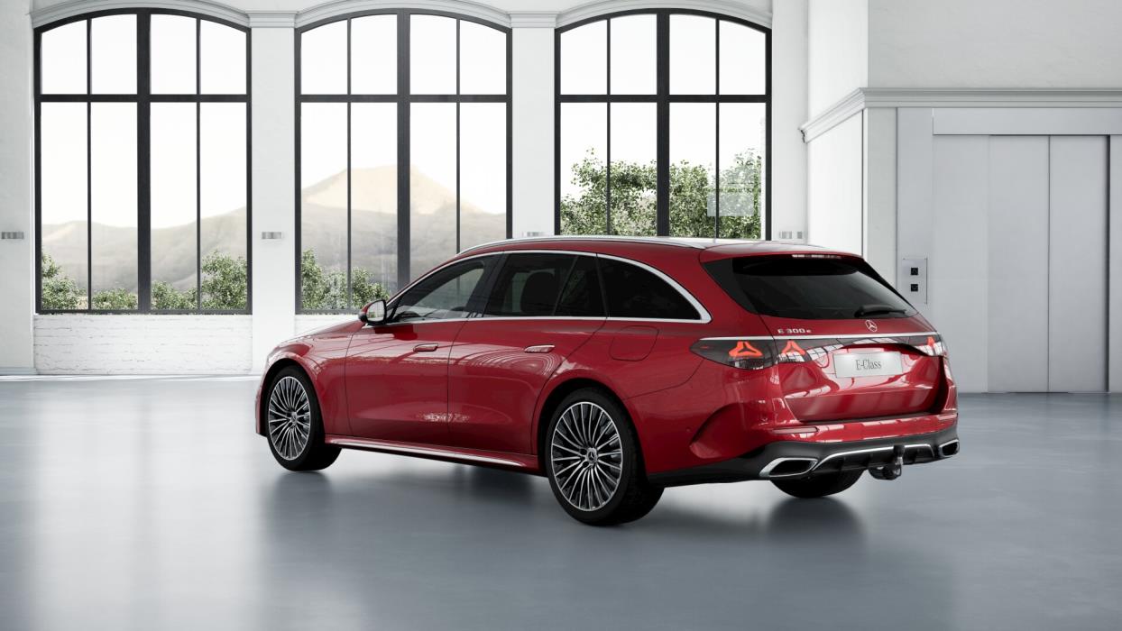 MERCEDES-BENZ E 2025