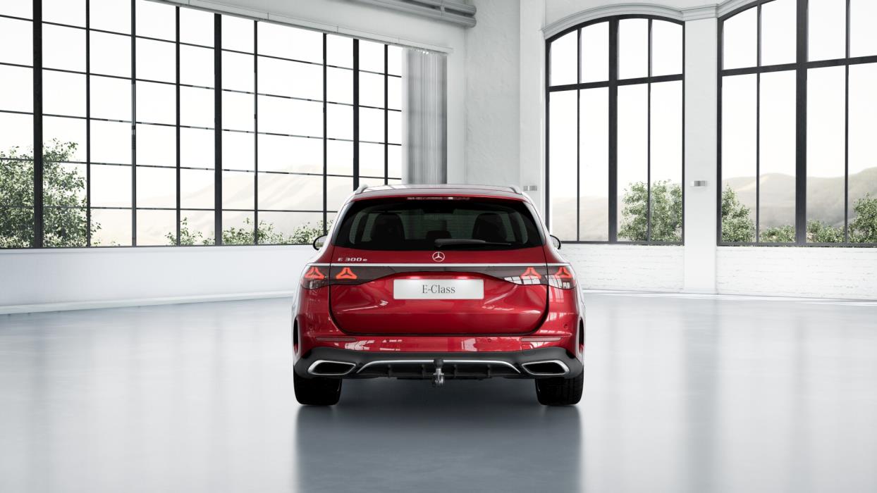 MERCEDES-BENZ E 2025