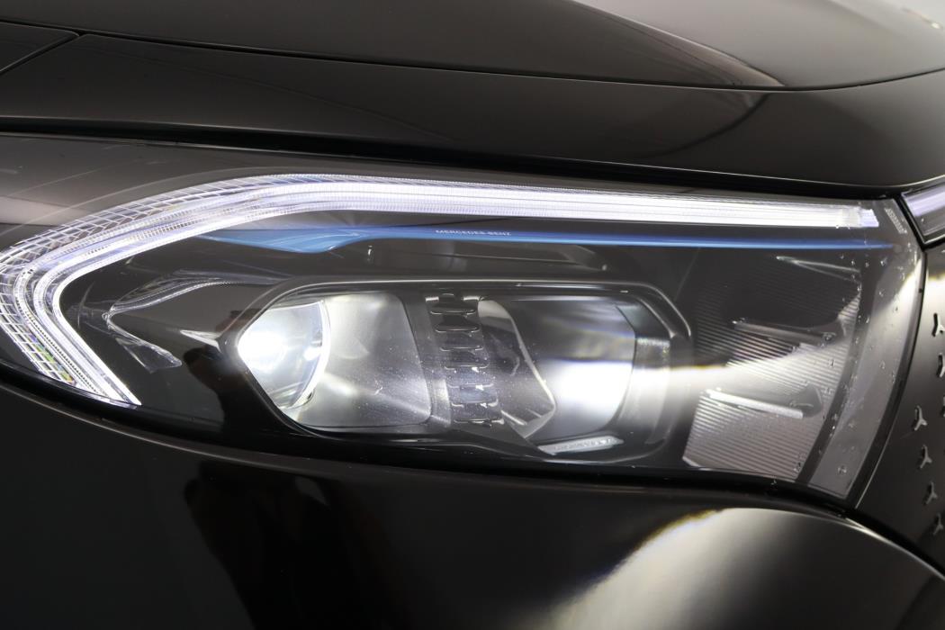 Mercedes-Benz EQB 2025