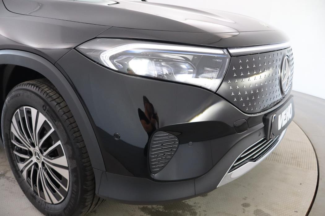 Mercedes-Benz EQB 2025