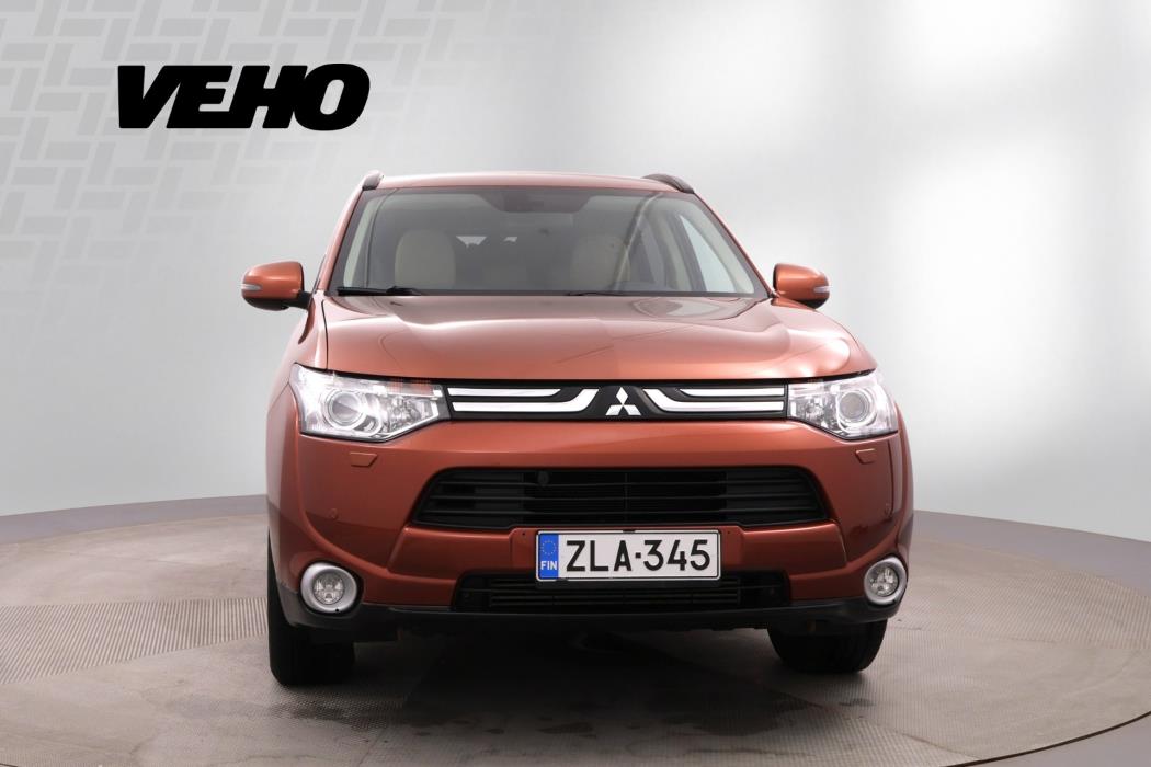 Mitsubishi Outlander 2013