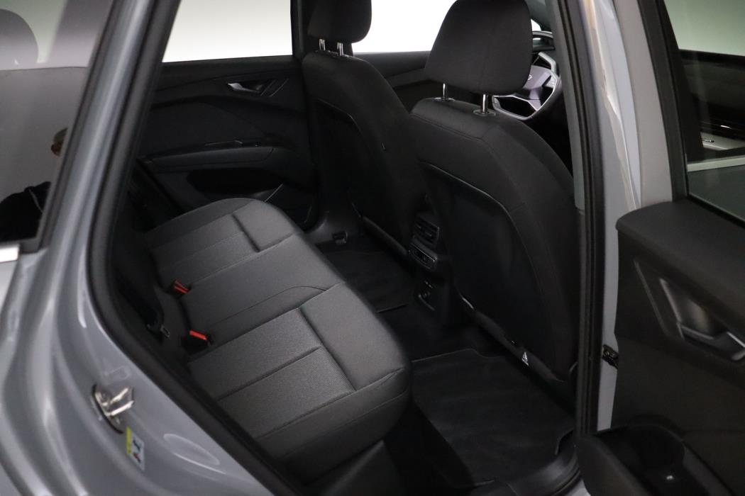 AUDI Q4 e-tron 2023