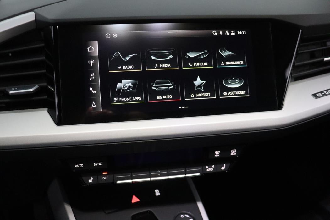 AUDI Q4 e-tron 2023