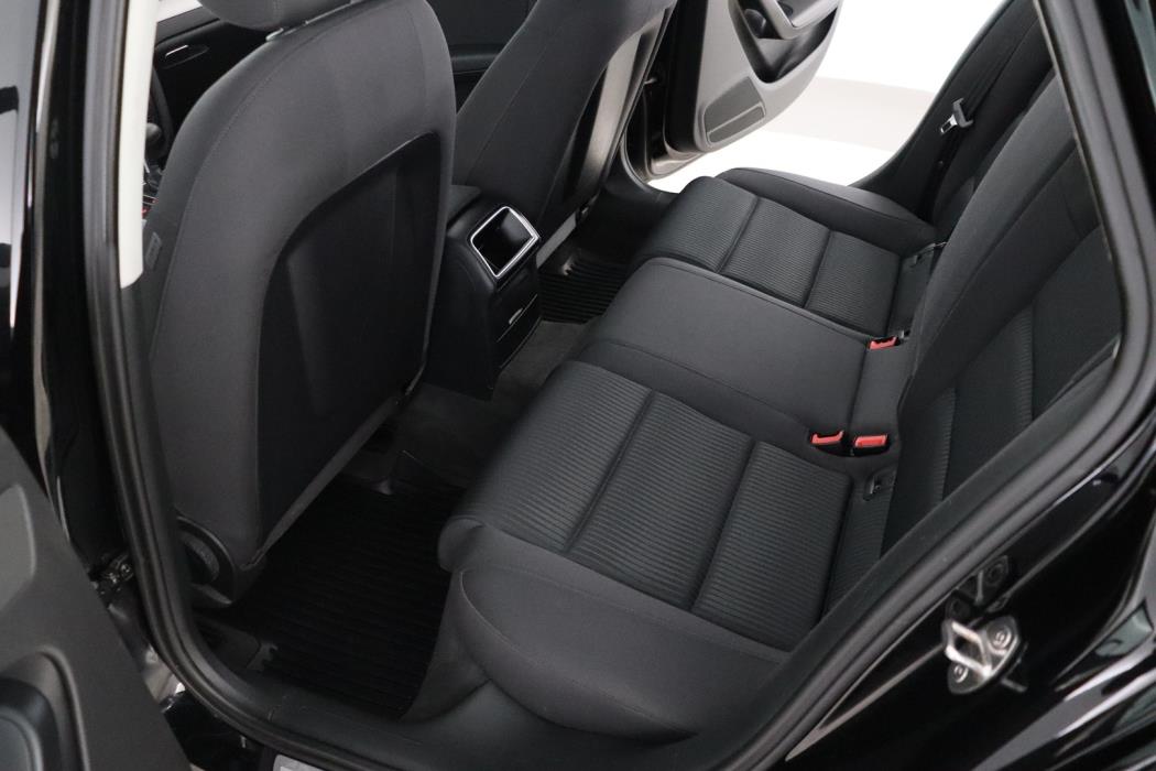 AUDI A4 2014
