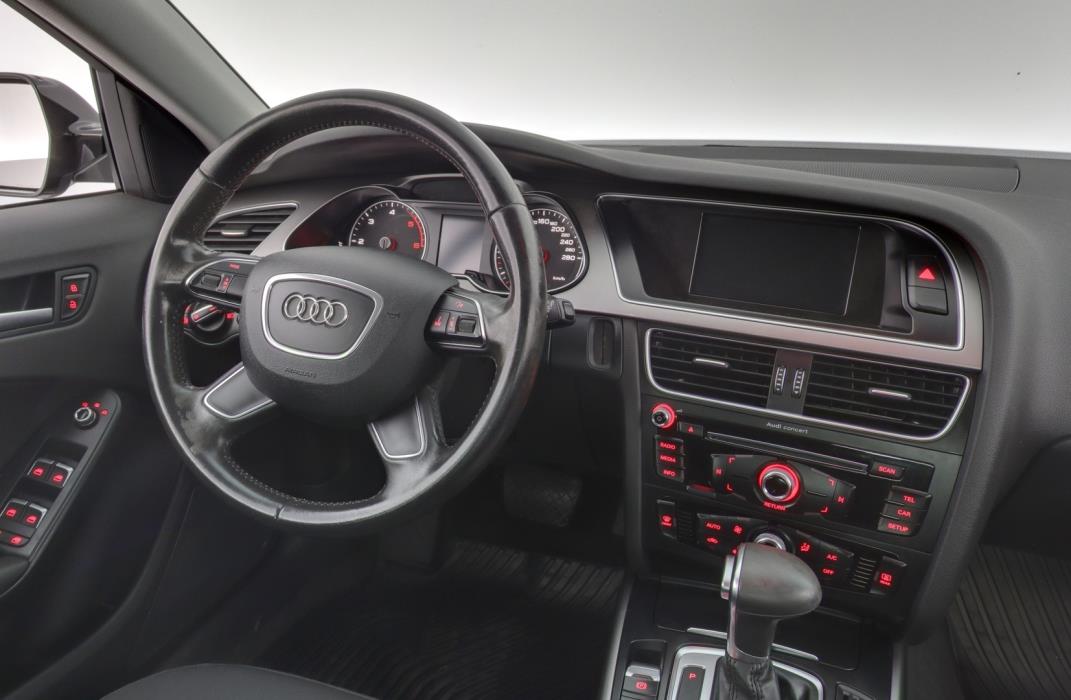 AUDI A4 2014