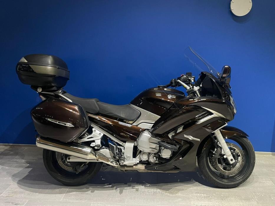 YAMAHA FJR 2013