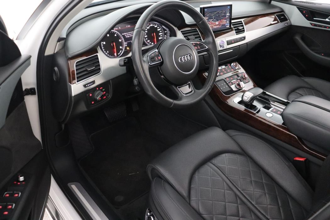 AUDI A8 2013
