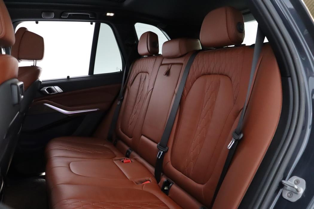 BMW X5 2021