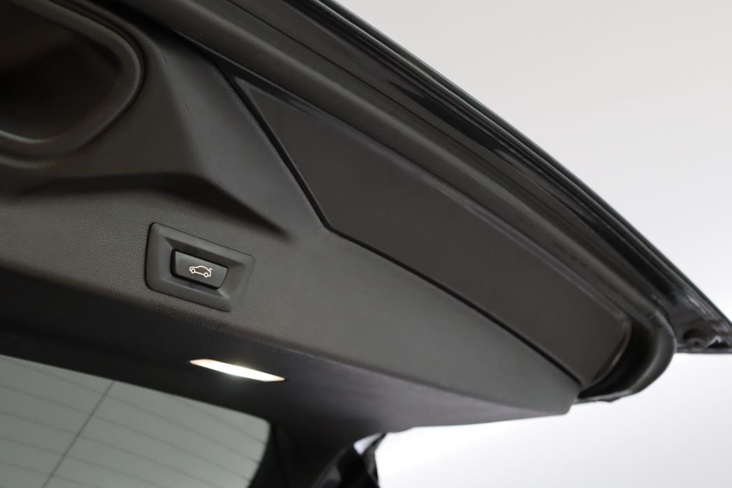 BMW X5 2021