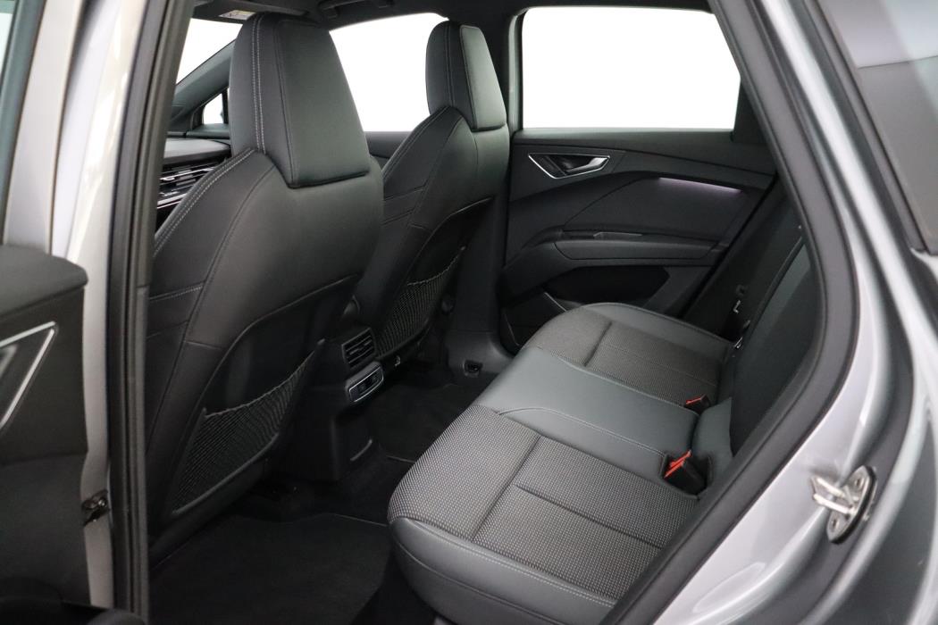 AUDI Q4 e-tron 2023