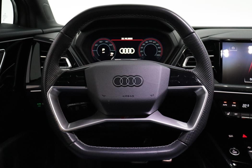 AUDI Q4 e-tron 2023
