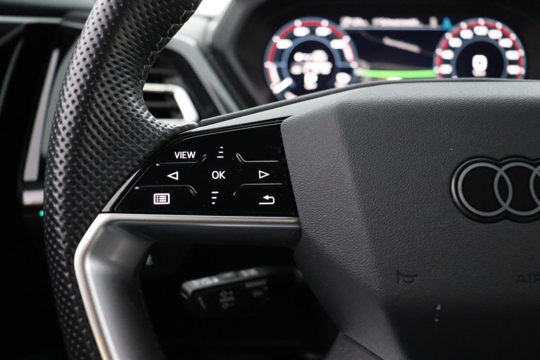 AUDI Q4 e-tron 2023