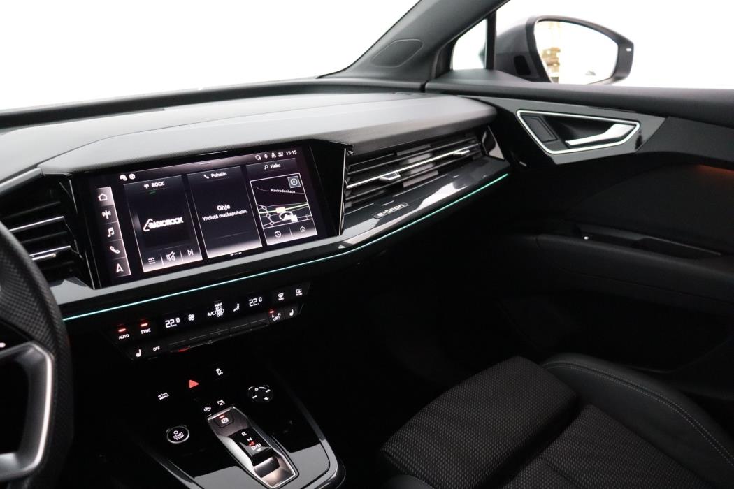 AUDI Q4 e-tron 2023