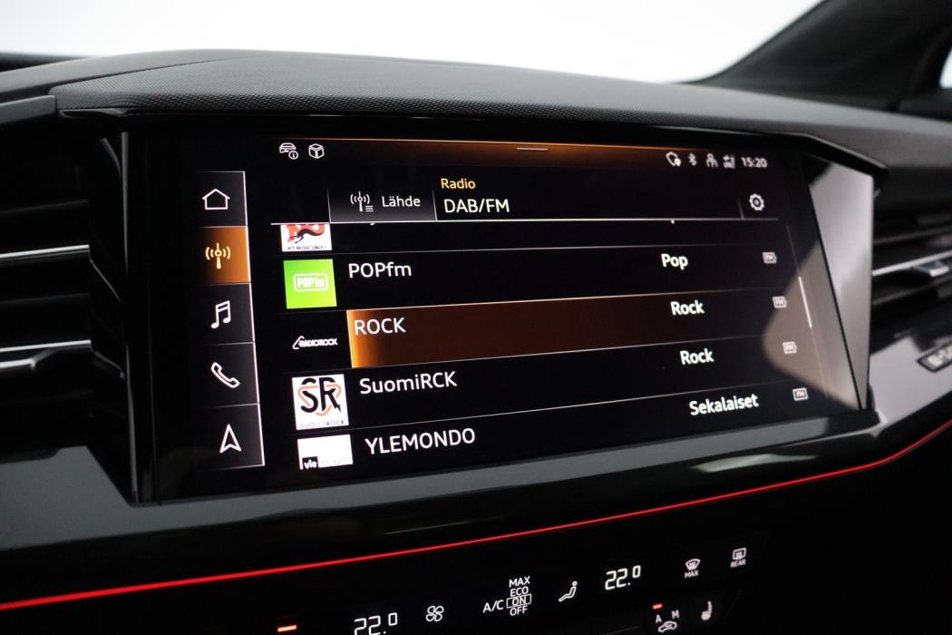 AUDI Q4 e-tron 2023