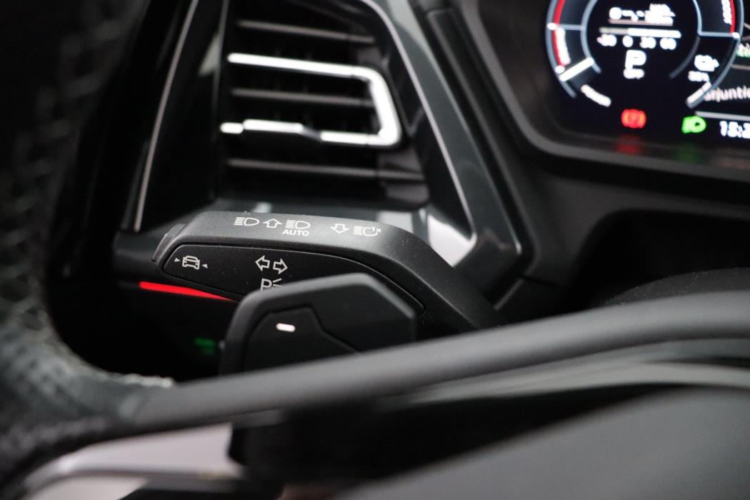 AUDI Q4 e-tron 2023