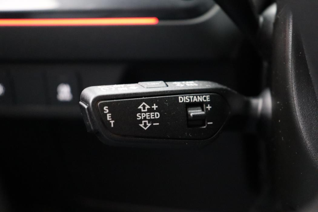AUDI Q4 e-tron 2023