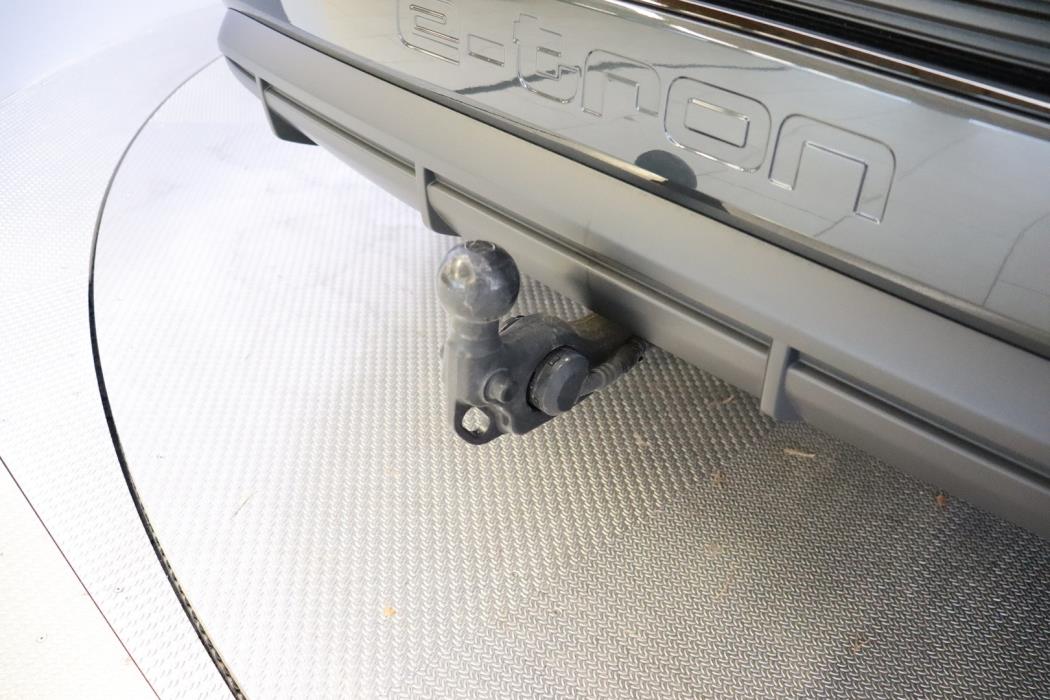 AUDI Q4 e-tron 2023