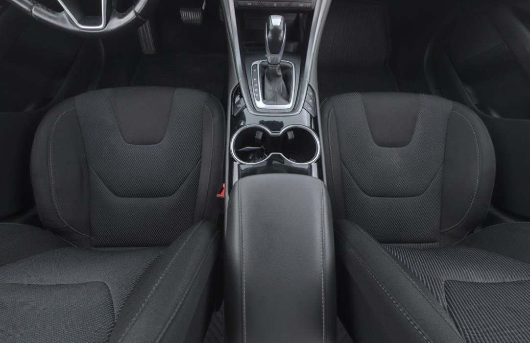 FORD Mondeo 2015