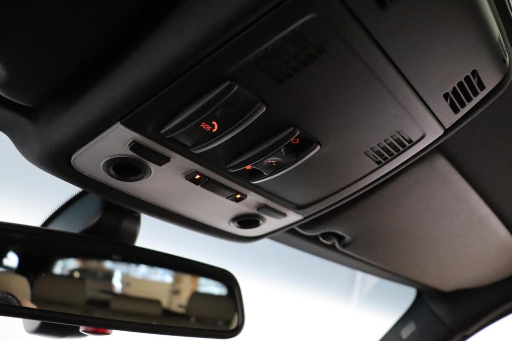 BMW 325 2010