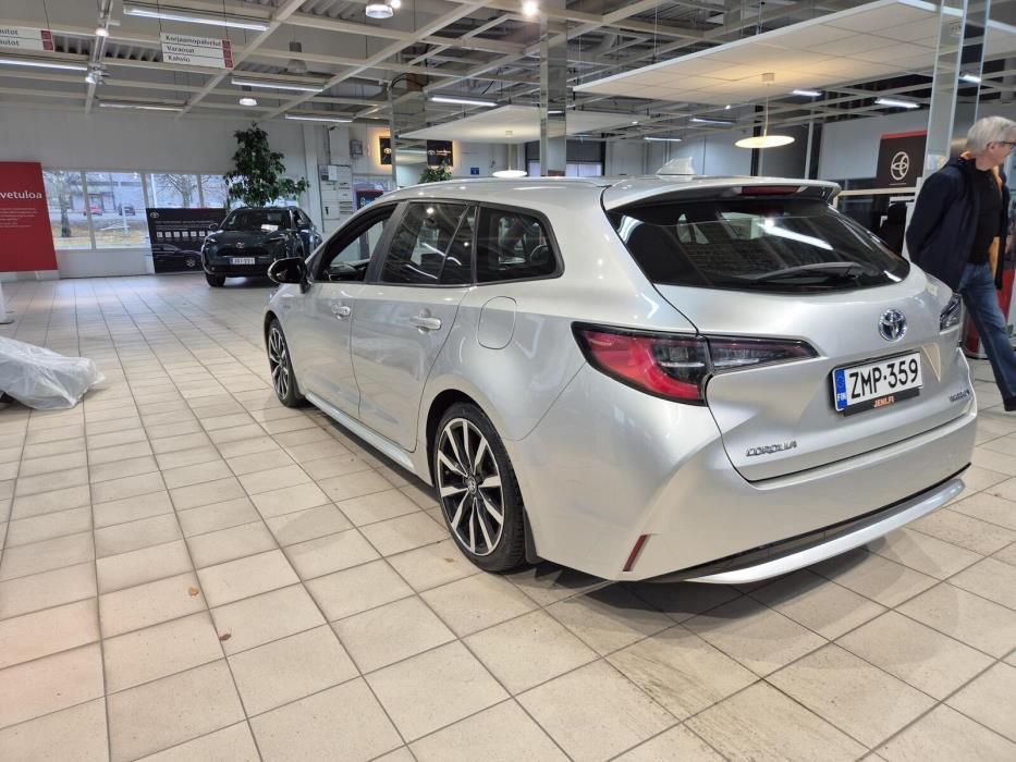 TOYOTA COROLLA 2019