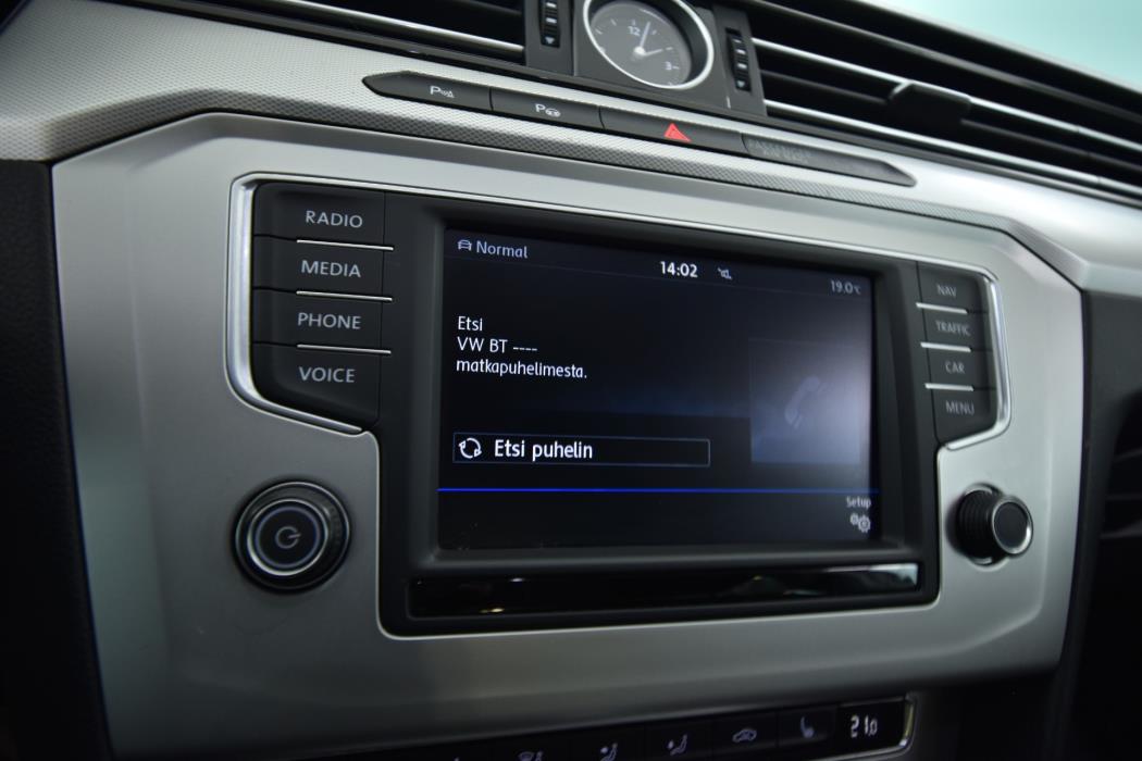 VOLKSWAGEN Passat 2017