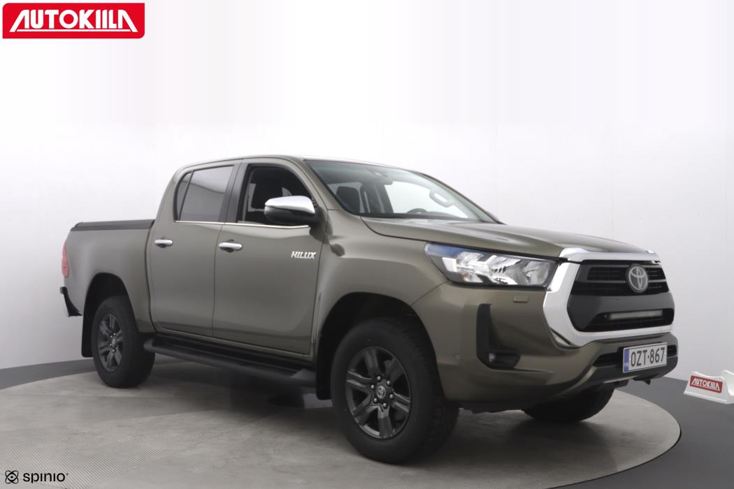 TOYOTA HILUX 2023